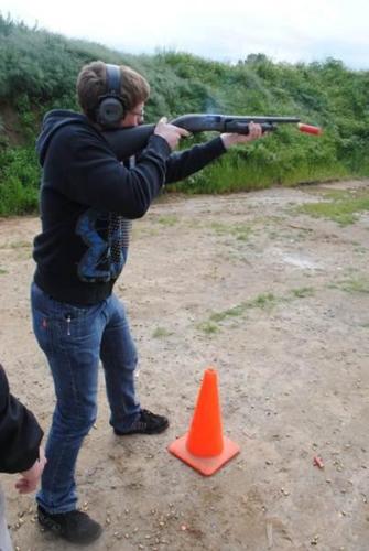 100000172837722 976391