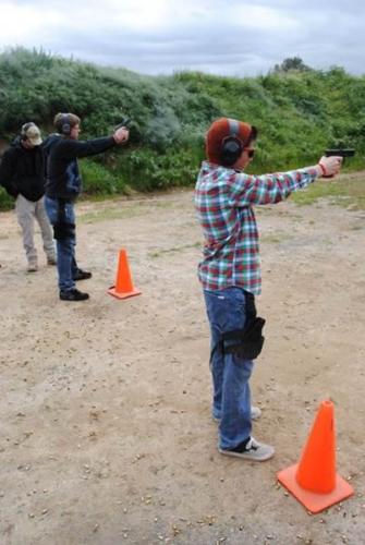 100000172837722 976412