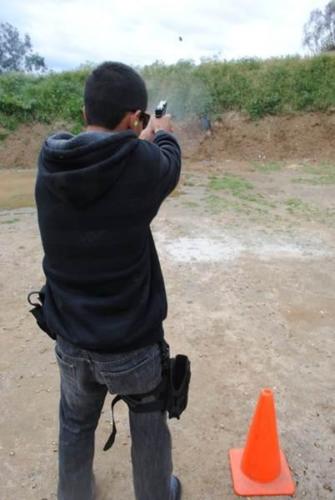 100000172837722 976417