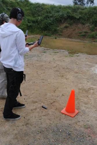 100000172837722 976445